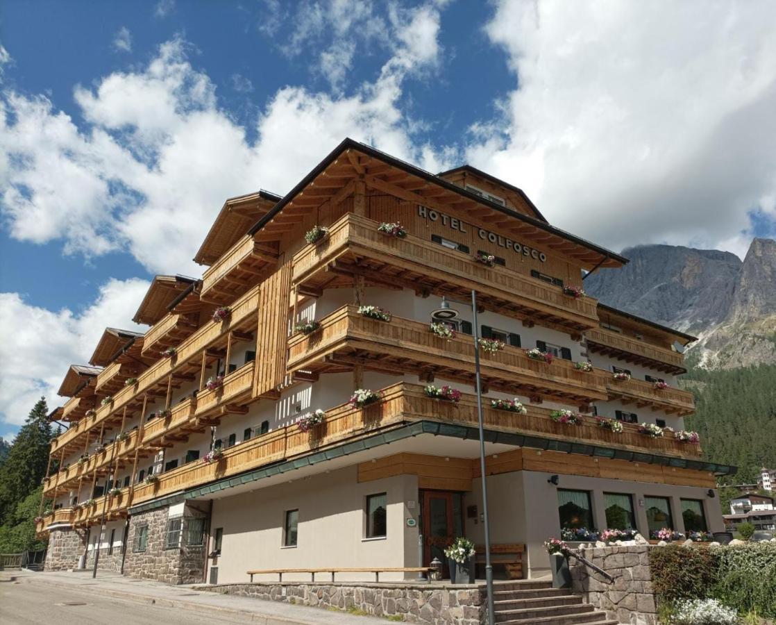 Hotel Colfosco Сан Мартино ди Кастроза Екстериор снимка