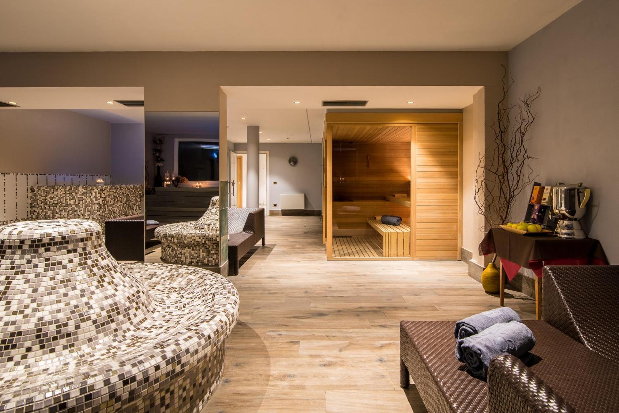 Hotel Colfosco Сан Мартино ди Кастроза Екстериор снимка