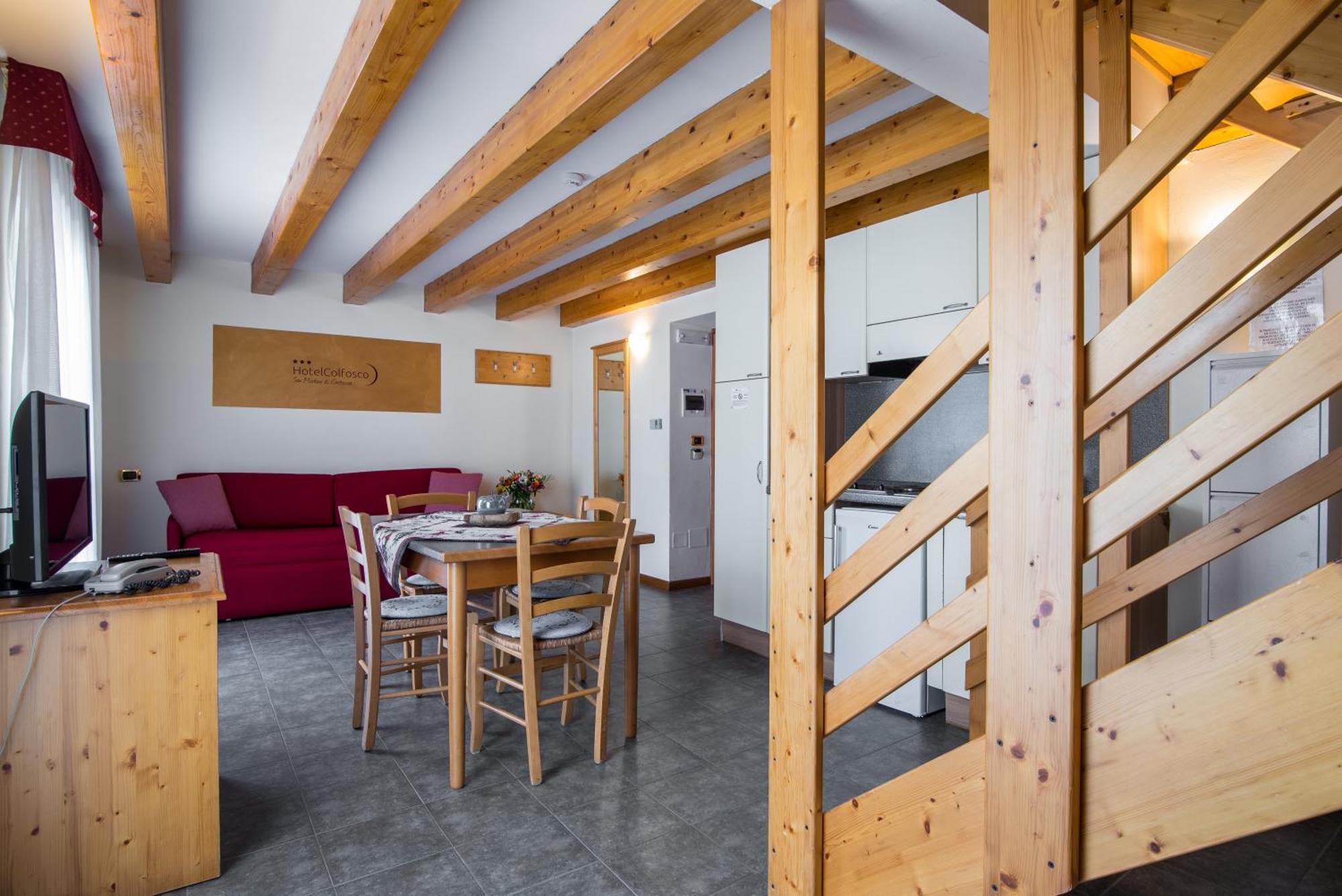 Hotel Colfosco Сан Мартино ди Кастроза Стая снимка