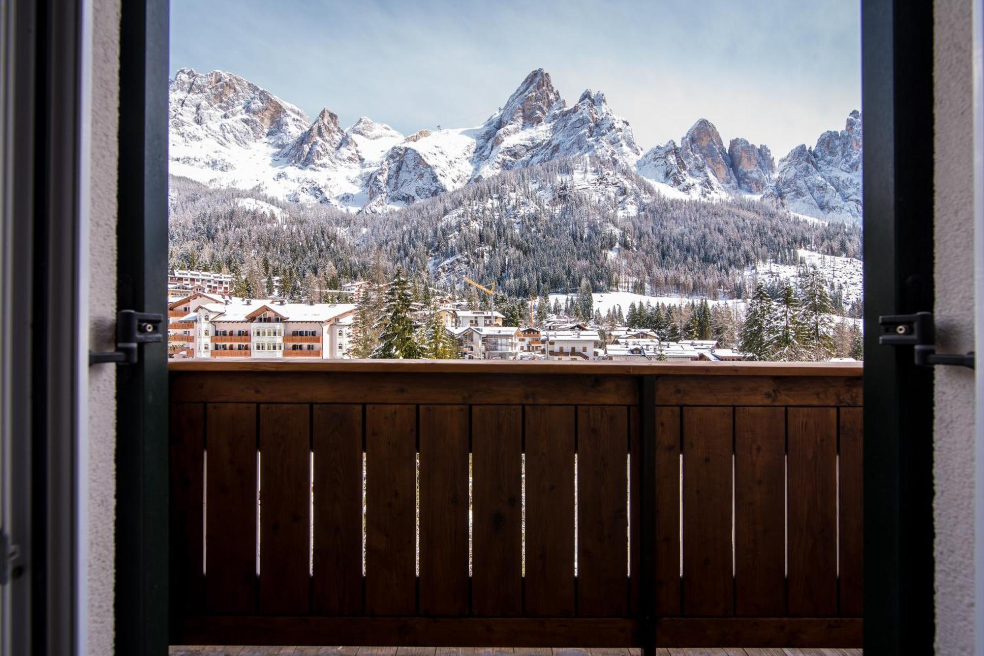 Hotel Colfosco Сан Мартино ди Кастроза Екстериор снимка